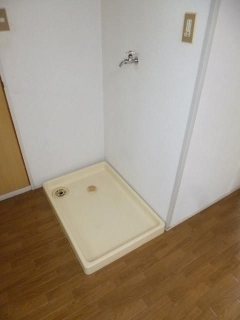 【その他部屋・スペース】　室内洗濯機置き場